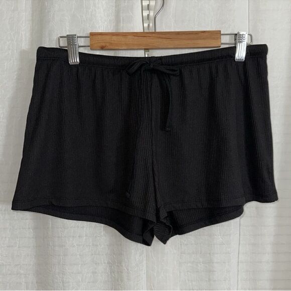 Juicy Couture M Black Beaded Ribbed Knit Short Sleeve Top & Shorts PJ Set - Picture 5 of 9